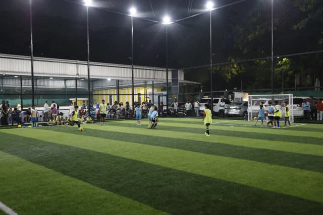 Neidhal FC training